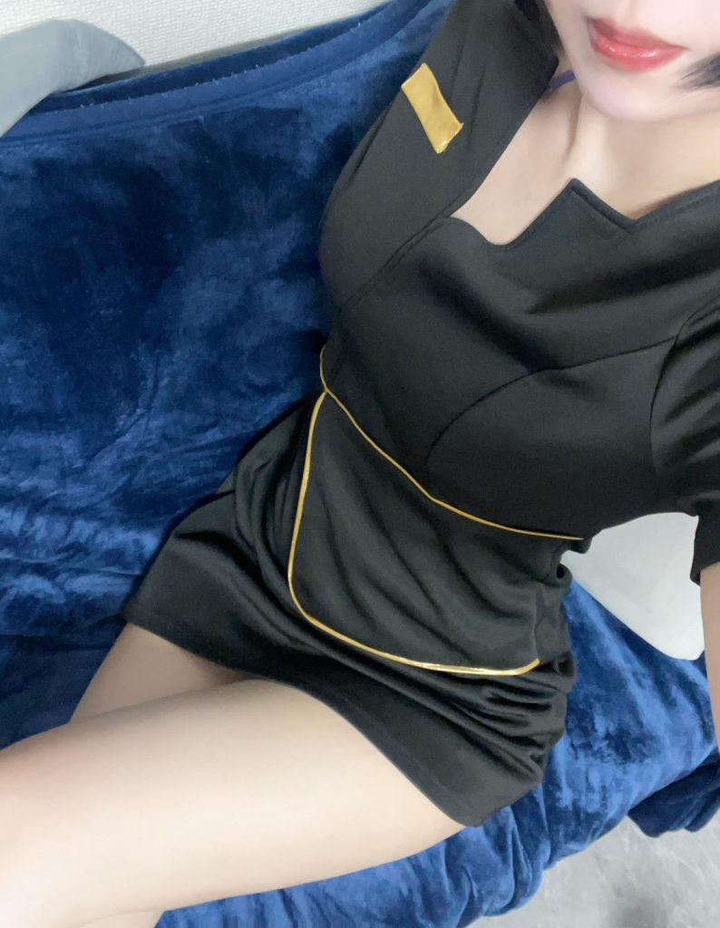 青葉ゆうり 写真